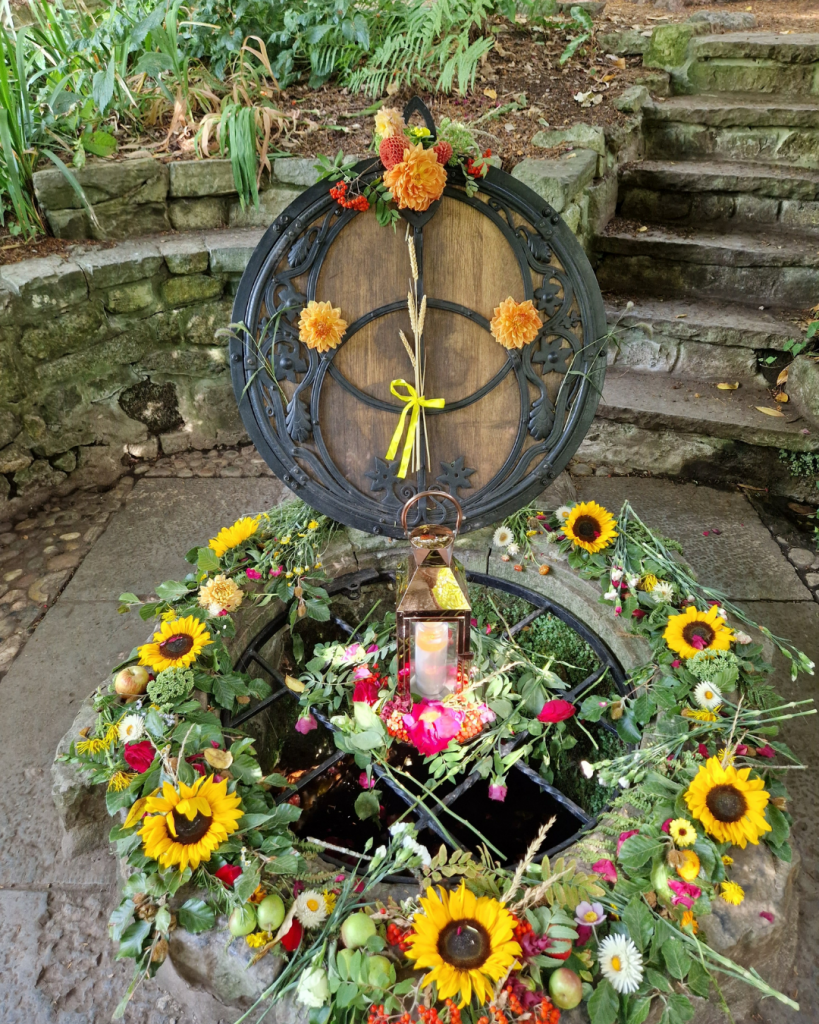 Chalice Well in Glastonbury - Avalom
Celebrating the First Harvest: The Rich Traditions and Practices of Lughnasadh
©2021 Sabine Angel
(Pic Canva)